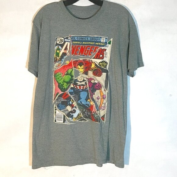MARVEL Avengers Comic Book Gray Short Sleeve Tee Shirt - Picture 1 of 6